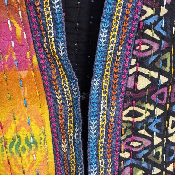 John Mark Women’s Patchwork Quilted Jacket | Boho Artisan Open Front Boutique L - Picture 4 of 15